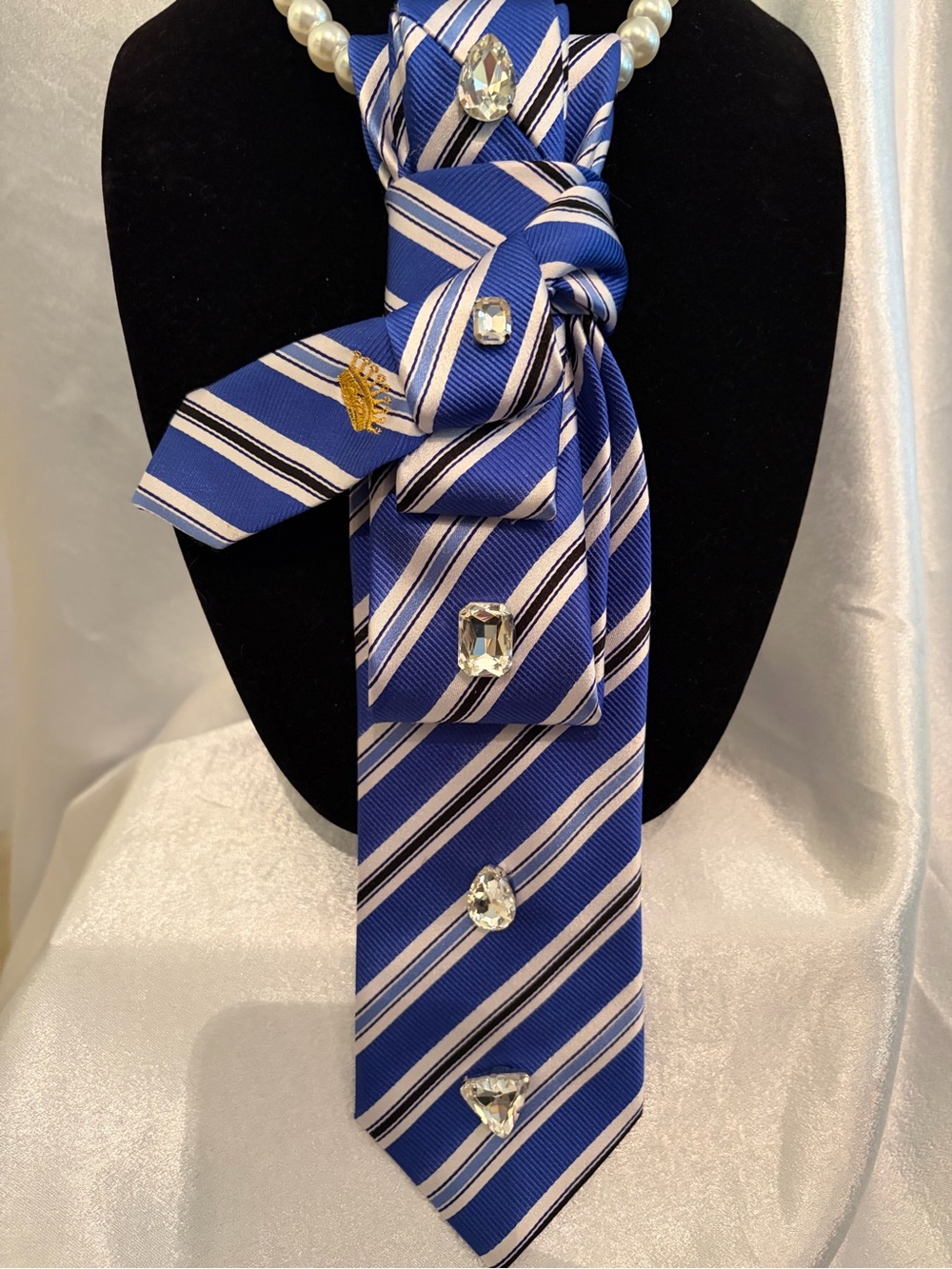 Women’s Tie- Countess Mara Blue Striped Women's Necklace Tie with Crystal Accent
